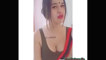 Hot Cleavage in Musically Part 1