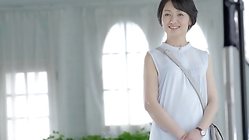 初撮り五十路妻ドキュメント　生野光代