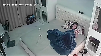 Chị gái bị hack camera lộ cảnh chat sex với người yêu