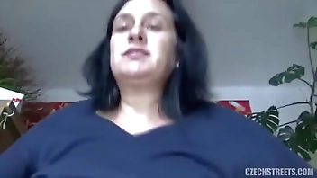 Madura Tetona se deja cojer por dinero