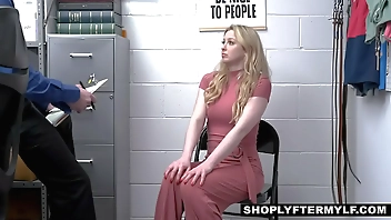 Busty MILF Knows How To Get Outta Trouble-Sunny Lane