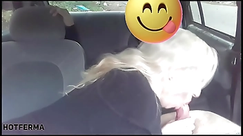 Sexo no carro com fã casado