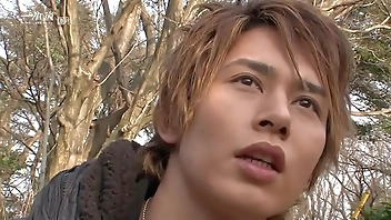 Kaede Nonoka, an obscene slender beauty, has sex with the erotic men Taito Tsukino! 1