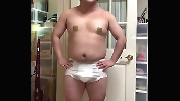【素人撮影】男性　紙おむつ脱糞絶頂