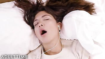 ADULT TIME How Women Orgasm - Jane Wilde