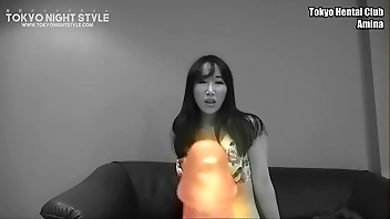 Japanese Girl Takes a VIBRATOR Deep Up the Cooch