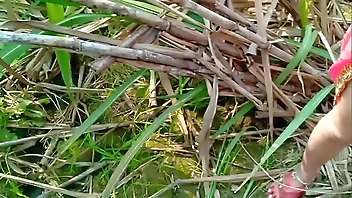 Brother-in-law took the native plain-clothed sister-in-law behind the bush of the forest and fucked her.