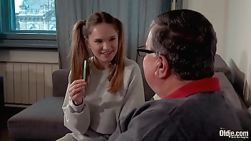 Big boobs teen amazing sex with grandpa