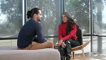 I finally got my psychology patient to fuck me in the office