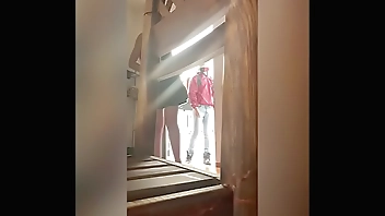 Teen Girl and Food Deliveryman, She Tries to SEDUCE Him for MONEY and This Happened! Fuck for Money #1