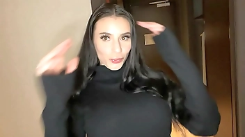 Trip in Paris ends up with a dick in my ass