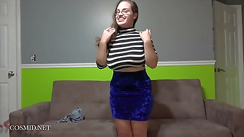 Sofia Barnes Says Hello To Cosmid