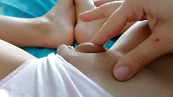 Young babe rubbing her wet pussy