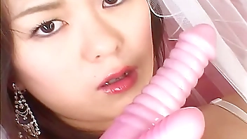 Fucking a Nippon MILF in Tokyo of Your Dreams